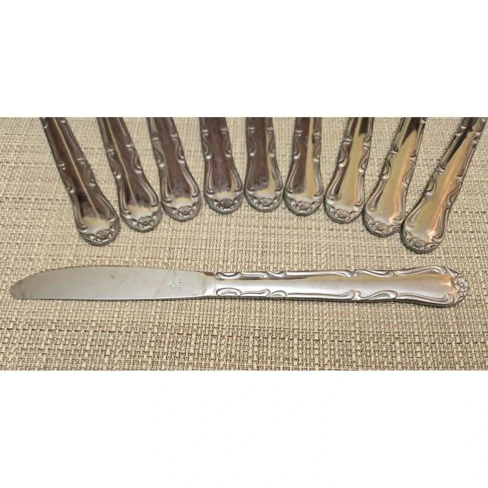 Oneida MELINDA Stainless, Flower Tip, Glossy - Lot of 10‎ Dinner Knives 8 1/2
